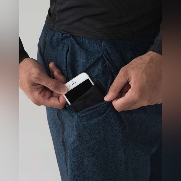 Lululemon | Pace Breaker Short 9" Linerless Pyroclastic Carbon Blue Black XL - Picture 5 of 13